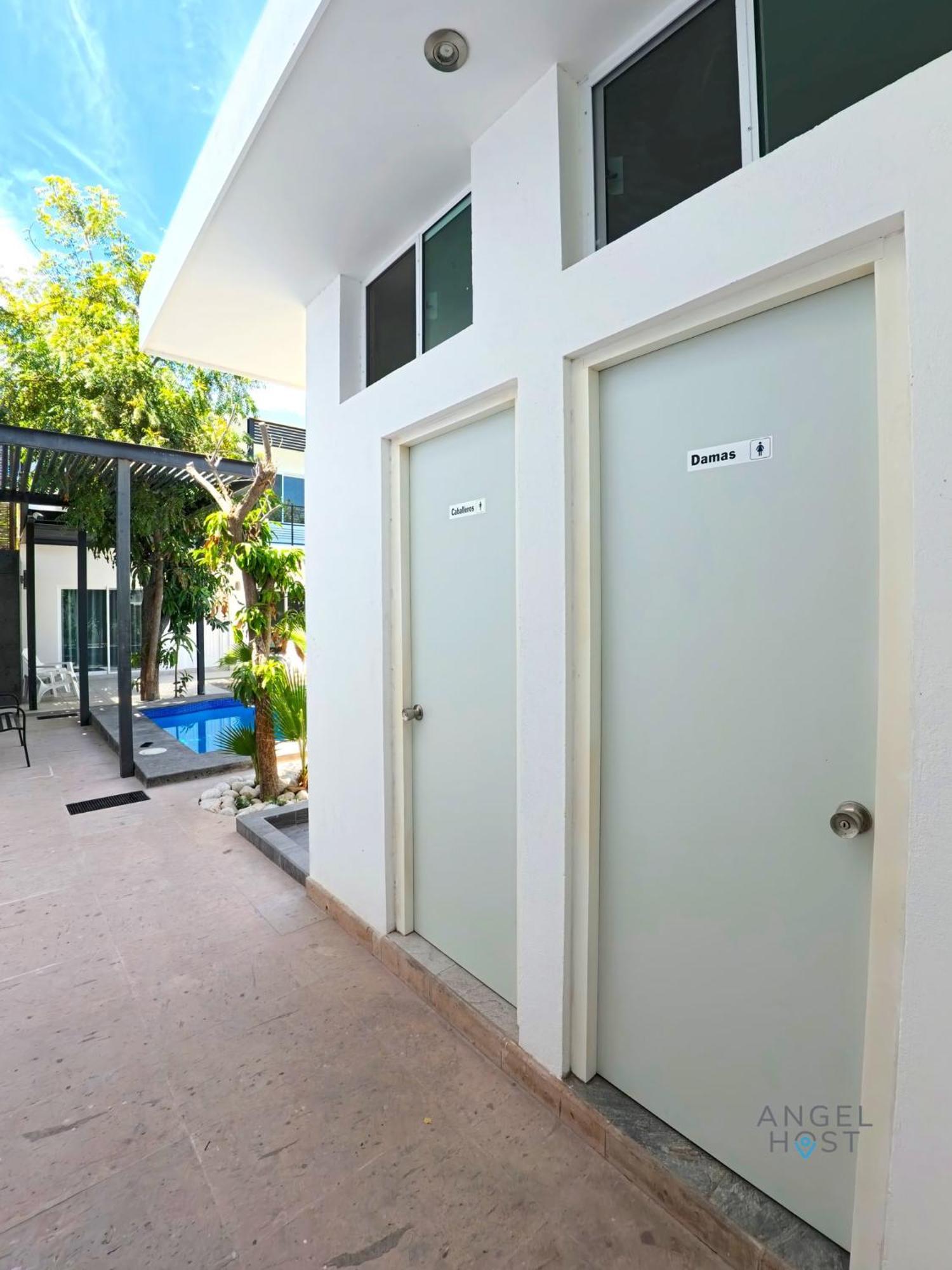 Commercial Zone Studios, Pool, Bbq And Beach 7 Blocks La Paz Ngoại thất bức ảnh